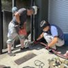 猛暑に負けず工事します。家中まるごと浄水器の設置例。