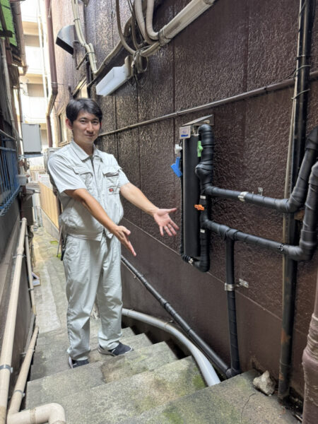 設置が完了しました。恒例の記念撮影。
